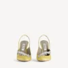Balenciaga för dam | Manolo Blahnik-slingback i limegrönt