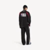Balenciaga för herrar | NBA-samarbete: oversized långärmad T-shirt i svart/flerfärgad Balenciaga för herrar | NBA-samarbete: oversized långärmad T-shirt i svart/flerfärgad