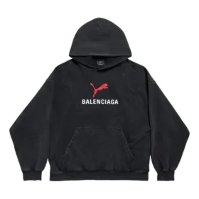 Balenciaga x Puma-luvtröja, medium passform, ”Black Faded” 767877TTVA41041 Balenciaga x Puma-luvtröja, medium passform, ”Black Faded” 767877TTVA41041