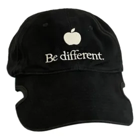 Be Different-keps ”Black White” 713931-410B2-1077