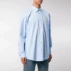 Bomullspoplin-skjorta med logo på ryggen ”Light Blue” 508465TWB044850