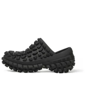 Bouncer Clog i ”Black” 735252W3CV21000