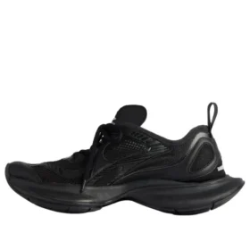 Circuit Sneakers ”Black” 793945WFLGY1000
