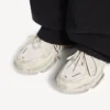 Dam-sneaker Triple S.2 i äggskalsvit Dam-sneaker Triple S.2 i äggskalsvit