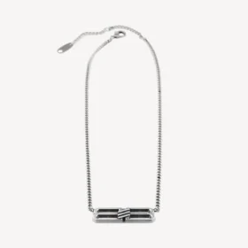 Halsband med BB Icon i antiksilver
