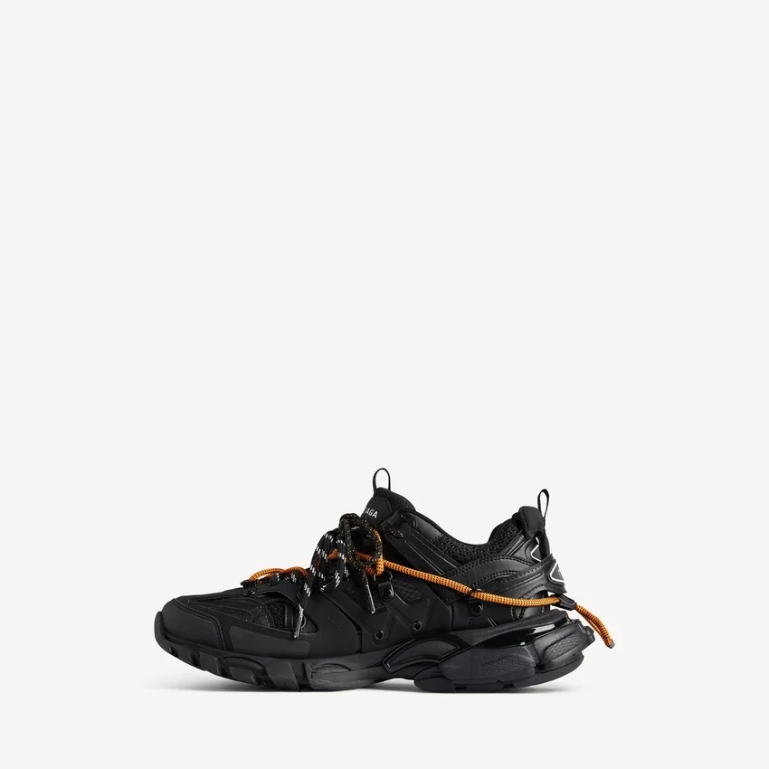 Herr-sneakers med snörning för löpning och terräng i svart/orange Herr-sneakers med snörning för löpning och terräng i svart/orange