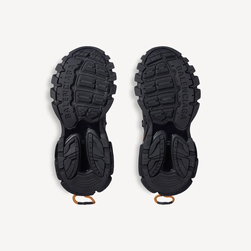 Herr-sneakers med snörning för löpning och terräng i svart/orange Herr-sneakers med snörning för löpning och terräng i svart/orange