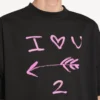 Herr-T-shirt i svart med i<3 u-passform i medium