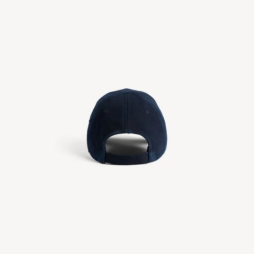 Herrkeps med logotyp i marinblått Herrkeps med logotyp i marinblått