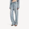 Jeans för dam med tvinnade sömmar i blekt ljusblått Jeans för dam med tvinnade sömmar i blekt ljusblått