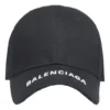 Keps med logotyp på skärmen ”Black White” 531588310B21077