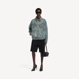 Kick-denimjacka för dam i smutsigt vintageblått