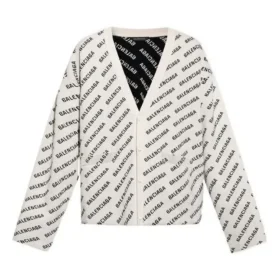 Kofta med logo över hela plagget ”Chalky White Black” 736248T32339054