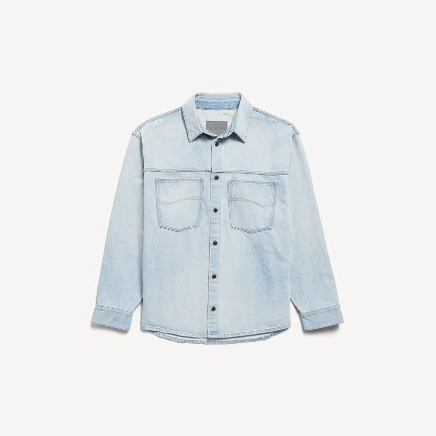 Långärmad denimskjorta för herr i ljusblått Långärmad denimskjorta för herr i ljusblått