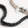 Malibu-pärlarmband/choker i svart/vitt/glänsande silver Malibu-pärlarmband/choker i svart/vitt/glänsande silver