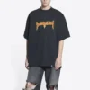 Metallica kortärmad T-shirt i oversized-passform ”Black Orange” 694576TMV881055