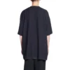 Oversized T-shirt med flik ”Black” 694576TMVJ21151