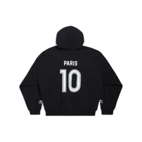 Paris Soccer-luvtröja med dragkedja, medium passform, ”Black White” 744457TPVS61070 Paris Soccer-luvtröja med dragkedja, medium passform, ”Black White” 744457TPVS61070