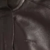 Ärmlös blus för dam i färgen moka Ärmlös blus för dam i färgen moka