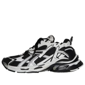 Runner Sneaker ”Svart Vit” 677403W3RB29010