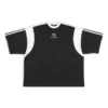 Sporty B T-shirt med boxig passform ”Black White” 699182TMVC41070