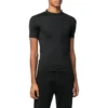 Supertight, glansig och figursydd T-shirt ”Black” 720458TNVI21000