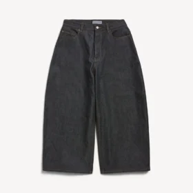 Svepta herrjeans i rå indigo