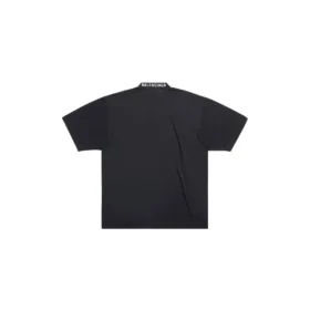 T-shirt i medium passform ”Black Faded” 739784TOVF49034