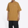 T-shirt med logotyp, medium passform ”Beige” 612966TLVB39504