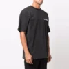 T-shirt med snitt i sidan ”Black” 641655TLVB39034