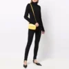 Tajt åtsittande tröja med hög hals ”Black” 682003T51751000