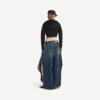 Techwear-luvtröja för damer i svart Techwear-luvtröja för damer i svart