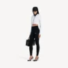Techwear-luvtröja för damer i vit färg med kokongform Techwear-luvtröja för damer i vit färg med kokongform