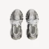 Track-sneakers med stencil-logotyp i svart/vitt Track-sneakers med stencil-logotyp i svart/vitt