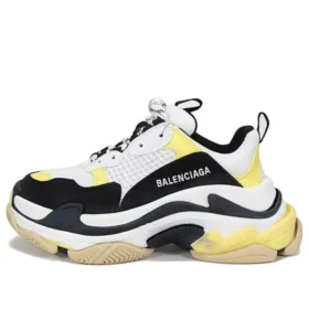 Triple S ”Black Yellow” 524039W09OM1023