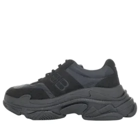 Triple S Nylon ”Black” 710157W3CU11000