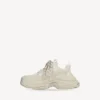 Triple S-sneakers för dam i beige Triple S-sneakers för dam i beige