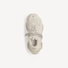 Triple S-sneakers för dam i beige Triple S-sneakers för dam i beige