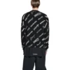 Tröja med rund hals och logotryck över hela plagget ”Black White” 724858T16651070