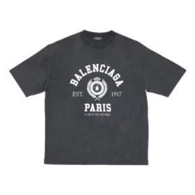 Varsity Logo kortärmad T-shirtar ”Washed Black” 612966TMV981000